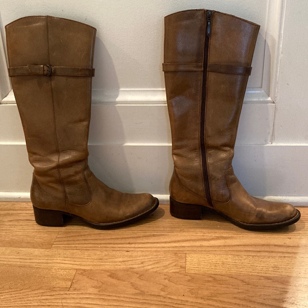 BORN leather boots